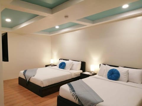 R Bed and Breakfast Hotel in Baguio