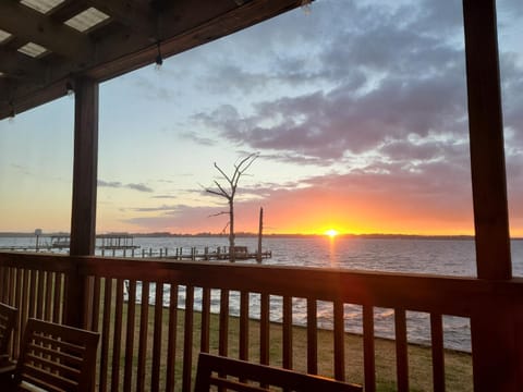 Balcony/Terrace, River view, Sunset