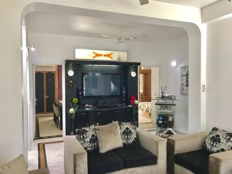Security & Comfort 2 bedroom Apartment in Gurugram Condo in Gurugram