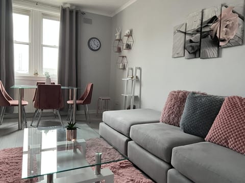 Captivating 2-Bed Apartment in Kirkcaldy Apartamento in Kirkcaldy