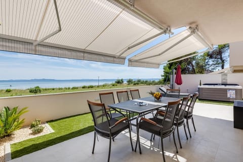 Patio, Balcony/Terrace