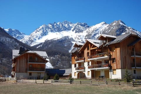 Appartements de la Chamoissière Apartment in La Salle-les-Alpes