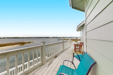 Orion by Meyer Vacation Rentals House in West Beach