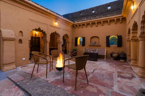 Stay Vista at Khohar Haveli - 18th Century Palace with Modern Amenities Villa in Haryana