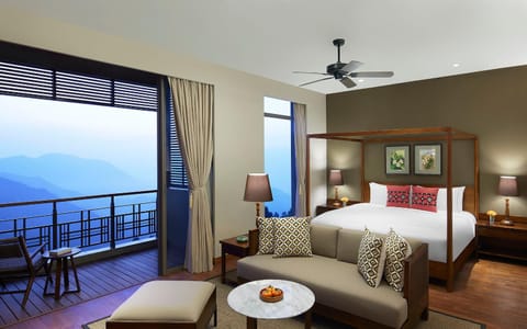 Taj Chia Kutir Resort & Spa Darjeeling Hotel in West Bengal