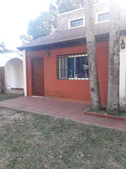 Hermosa Casita II Paso Patria Casa in Paso de la Patria