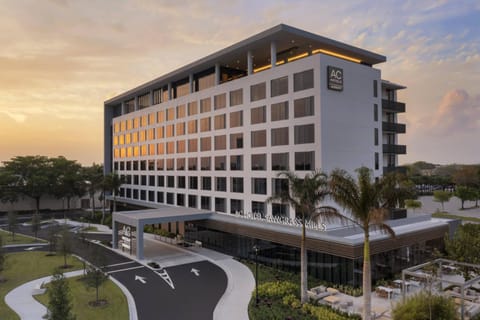 AC Hotel by Marriott Fort Lauderdale Sawgrass Mills Sunrise Hotel in Plantation