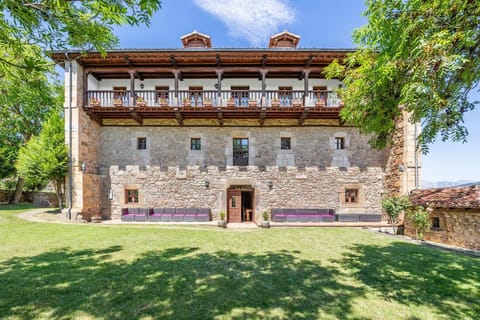 Property building, Garden