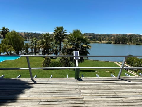 Lake view, Pool view