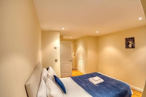 Executive Central MK Apartment-Theatre District Apartment in Milton Keynes