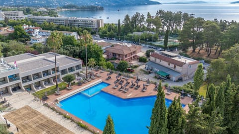Bird's eye view, Pool view, Sea view, Swimming pool