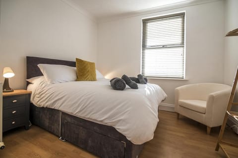 Ivydene - 3 Bedroom Holiday Home - Tenby Apartamento in Tenby