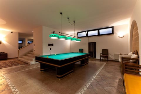 Villa Golia Pool Jacuzzi And Tennis - Happy Rentals Villa in Galatina
