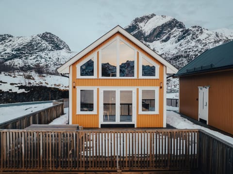 Property building, Winter, Balcony/Terrace, Mountain view