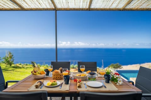 Food, Sea view, Breakfast