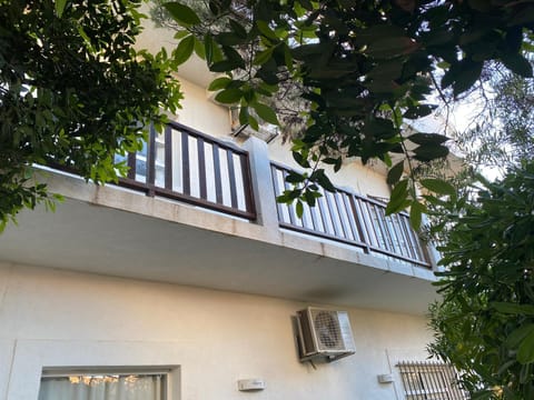 Property building, Balcony/Terrace