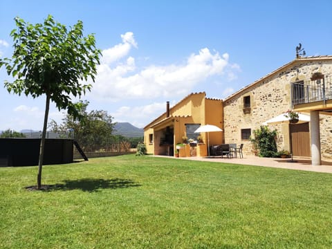 Masoveria de Cal Sastre Country House in Garrotxa