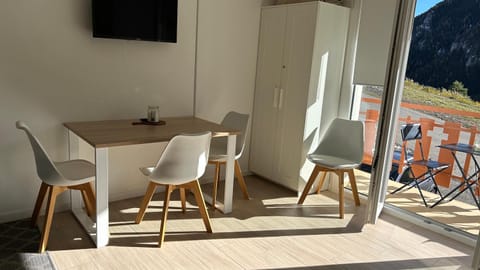 Auron Joli appartement Apartamento in Saint-Étienne-de-Tinée