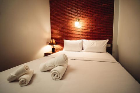 The Caspar Hotel in Ranong, Khao Niwet, Mueang Ranong District, Ranong 85000, Thailand