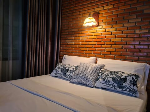 The Caspar Hotel in Ranong, Khao Niwet, Mueang Ranong District, Ranong 85000, Thailand