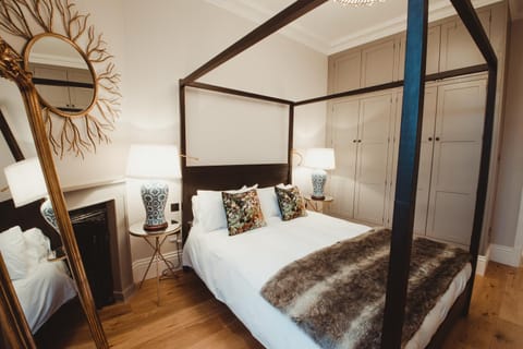 Bed, Bedroom, wardrobe