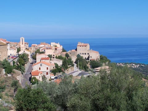 Vista di Sognu Villa in Monticello