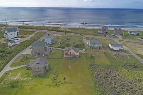 Vincent VanGo to the Beach #13-H House in Hatteras Island