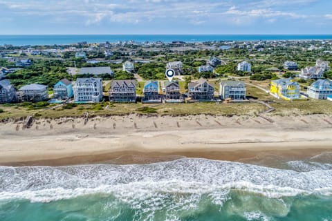 Down by the Sea #15-H House in Hatteras Island