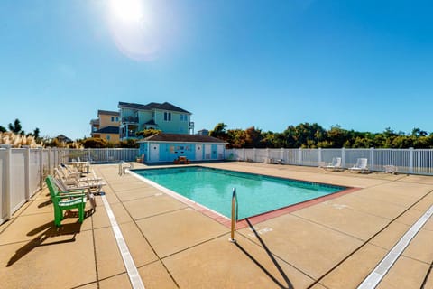 Sand Pebbles #AV204 Apartment in Hatteras Island