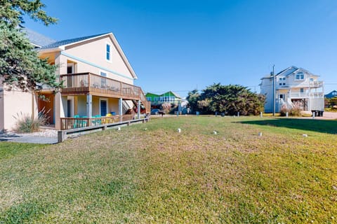 Sand Pebbles #AV204 Apartment in Hatteras Island