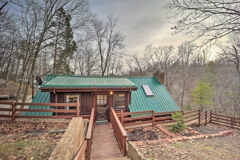Relaxing Retreat with Private Dock on Claytor Lake! Haus in Claytor Lake