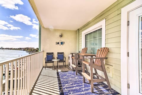 Waterfront Condo with Water Park, Walk to the Beach! Condo in Indian Rocks Beach