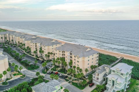 New Luxury Ocean Front 3 bedroom2 bath condo sleeps 8 Cinnamon Beach Resort Apartment in Palm Coast