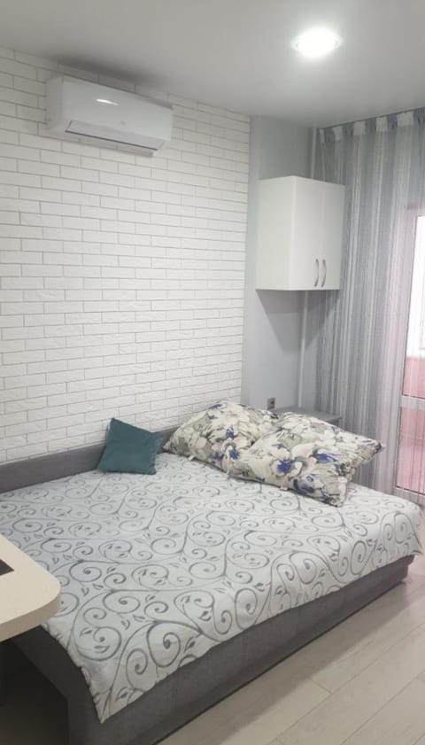 Уютная квартира на сутки с видом на Море и близостю пляжа Apartment in Odessa