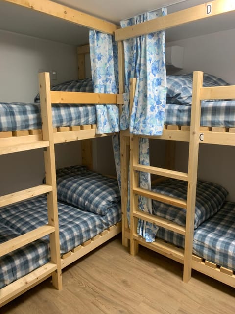 bunk bed