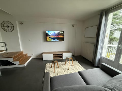 Le Cosy duplex-3p-2beds-free parking Apartment in Grenoble