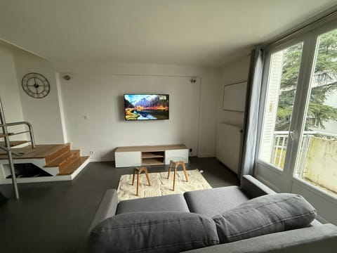 Le Cosy duplex-3p-2beds-free parking Apartment in Grenoble