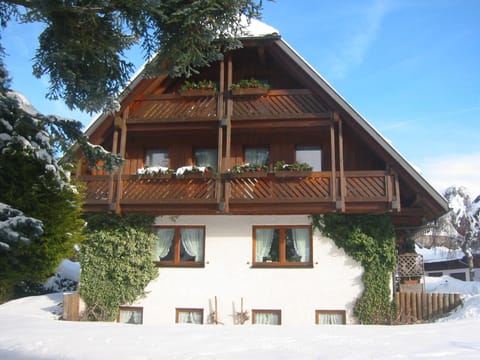 Property building, Winter