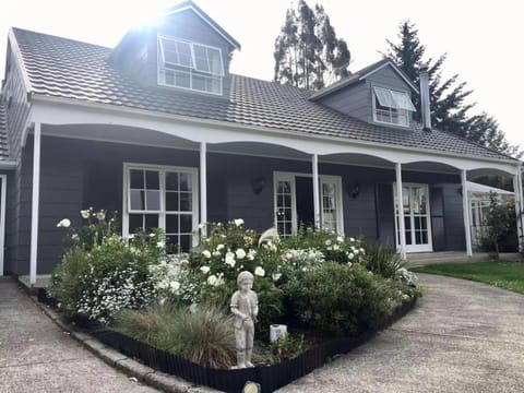 Amy's Forest City Villa House in Rotorua