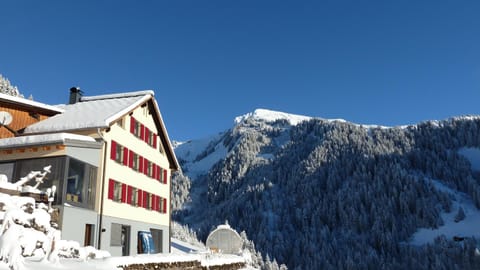 Property building, Facade/entrance, Natural landscape, Winter, Mountain view