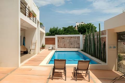 Facade/entrance, Seating area, Swimming pool