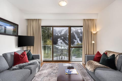 Lantern 1 Bedroom Balcony with amazing view Apartment in Thredbo