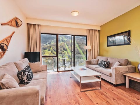 Lantern 1 Bedroom Balcony with spectacular view Apartment in Thredbo