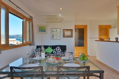 Son Serra beach apartment sea views and terrace Apartment in Son Serra de Marina