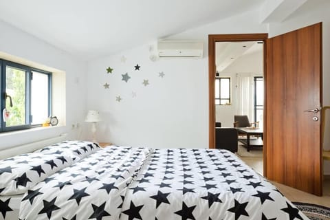 Judith's Place - Stylish Apartments Bed and Breakfast in Tel Aviv-Yafo