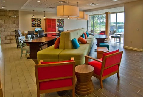 Home2 Suites by Hilton Ridgeland Hotel in Ridgeland