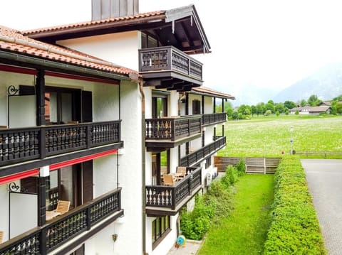 Sonnhof Apartments Tegernsee - zentral und perfekt für Urlaub & Arbeit Apartment in Tegernsee