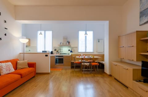 Kitchen or kitchenette, Living room, Dining area