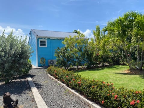 Property building, Garden view