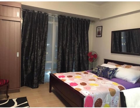 Favila Condotel Unit-150 Newport Boulevard near Airport Terminal 3 and all other Airport Apartment hotel in Pasay